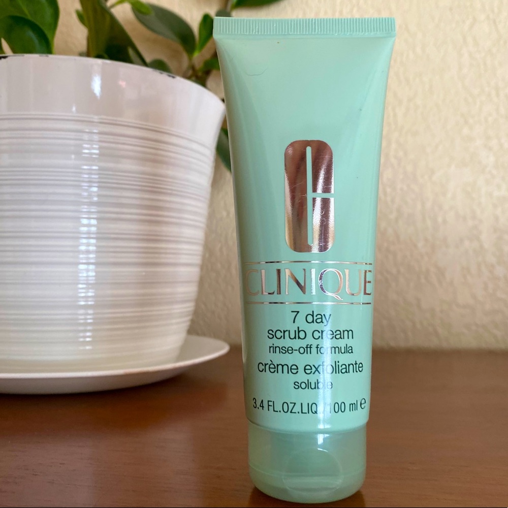 Clinique 3.4 Oz FULL Size 7 Day Scrub Cream NWT
